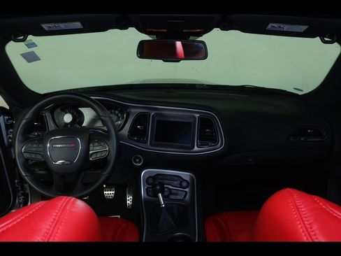 Used 2022 Dodge Challenger R/T w/ Driver Convenience Group image 25