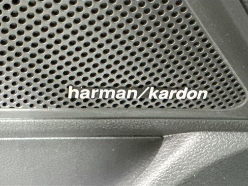 Used 2022 Hyundai Ioniq Limited image 19