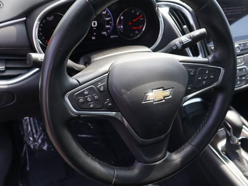 Used 2024 Chevrolet Malibu LT image 17