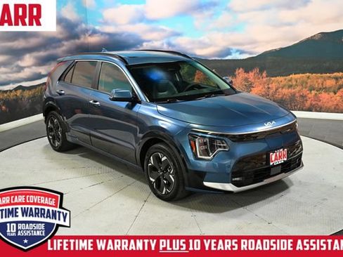 Used 2024 Kia Niro Wave FWD image 1
