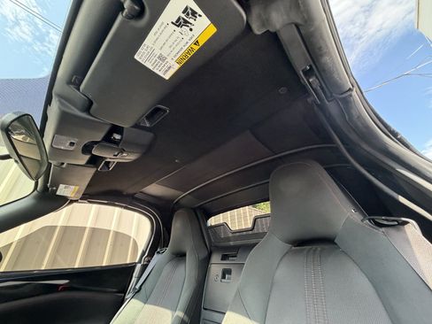 Used 2019 MAZDA MX-5 Miata Club RWD image 32