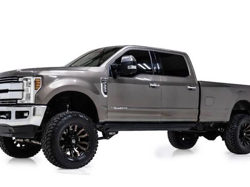 Used 2018 Ford F350 Lariat w/ Lariat Ultimate Package image 2