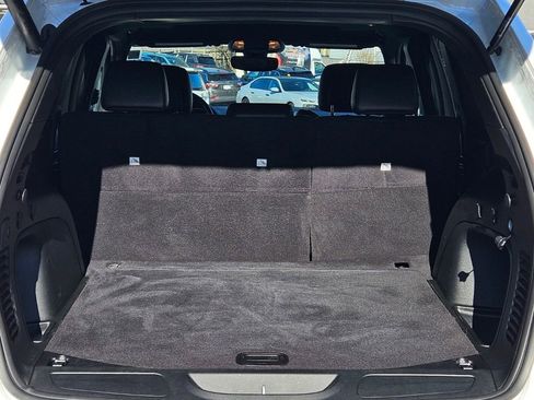 Used 2022 Jeep Grand Cherokee Limited image 27