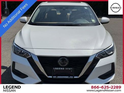 Used 2023 Nissan Sentra SV w/ SV Premium Package FWD image 2