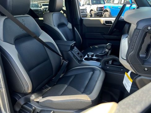 New 2026 Ford Bronco Big Bend image 9