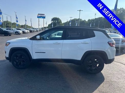 Used 2020 Jeep Compass Latitude AWD/4WD image 7
