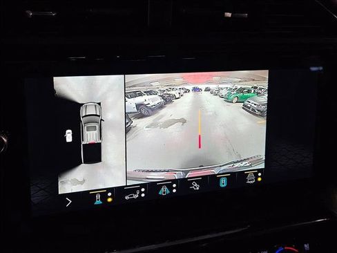 Used 2022 GMC Sierra 1500 AT4X image 13