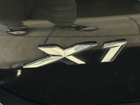 Used 2021 BMW X1 sDrive28i w/ Premium Package image 13