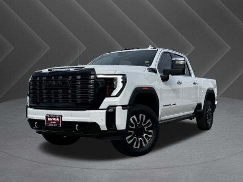 Used 2025 GMC Sierra 2500 Denali Ultimate w/ Max Trailering Package AWD/4WD image 2