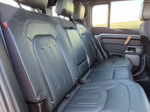 Used 2020 Land Rover Defender 110 X AWD/4WD image 25