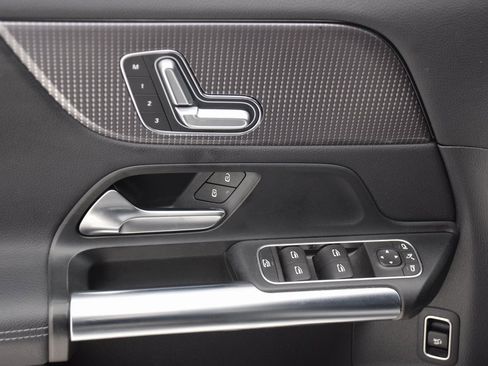 Certified 2023 Mercedes-Benz GLA 250 image 20