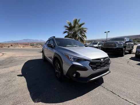 Used 2025 Subaru Crosstrek 2.0i Premium image 7