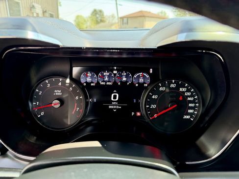 Used 2019 Chevrolet Camaro SS image 12