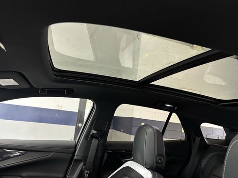 New 2025 Chevrolet Blazer EV LT image 25