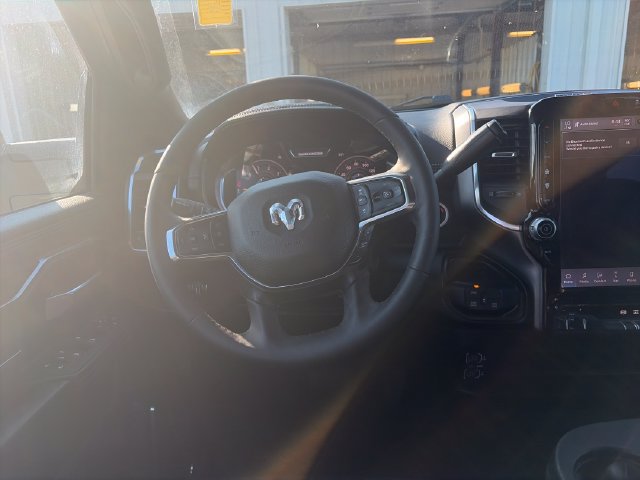 Used 2026 RAM 2500 Laramie AWD/4WD image 13