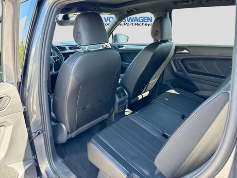 Used 2024 Volkswagen Tiguan SE R-Line FWD image 24