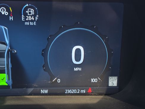 Used 2026 Ford F350 Platinum AWD/4WD image 26