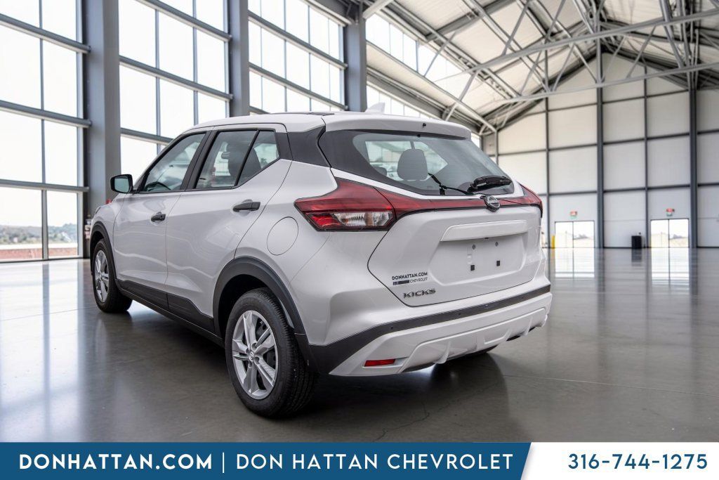 Used 2024 Nissan Kicks S FWD image 24