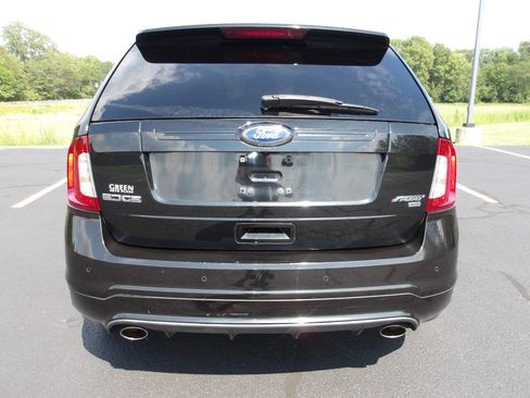 Used 2011 Ford Edge Sport w/ Driver Entry Pkg AWD/4WD image 4