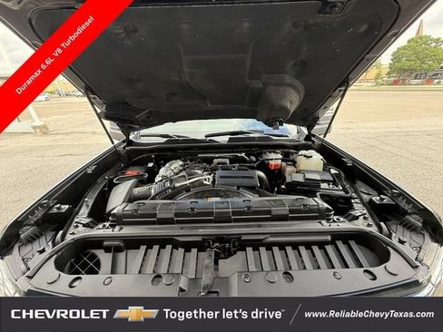 Used 2025 Chevrolet Silverado 2500 LTZ w/ LTZ Texas Edition AWD/4WD image 38