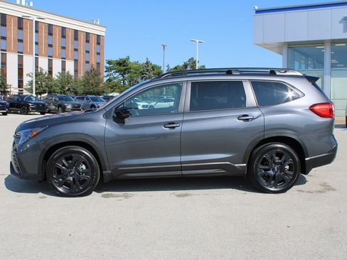 Used 2025 Subaru Ascent Bronze Edition w/ Onyx Package image 8