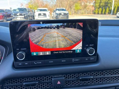 Used 2025 Honda HR-V Sport image 20