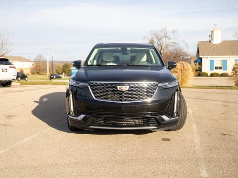 Used 2020 Cadillac XT6 Premium Luxury image 25