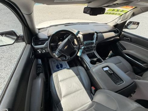 Used 2017 Chevrolet Suburban LT AWD/4WD image 10