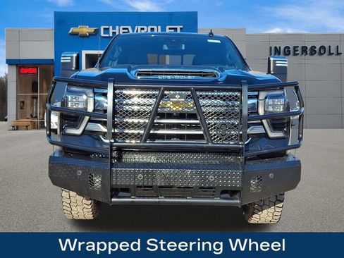 Used 2025 Chevrolet Silverado 3500 High Country AWD/4WD image 24