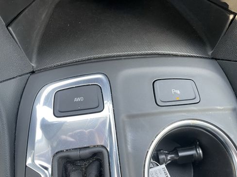 Used 2024 Chevrolet Equinox LT image 14