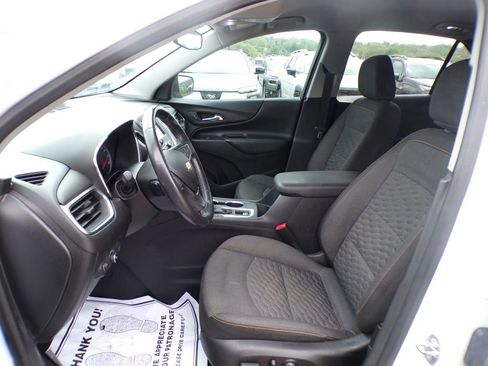 Used 2018 Chevrolet Equinox LT FWD image 13