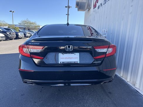 Used 2019 Honda Accord Sport image 8
