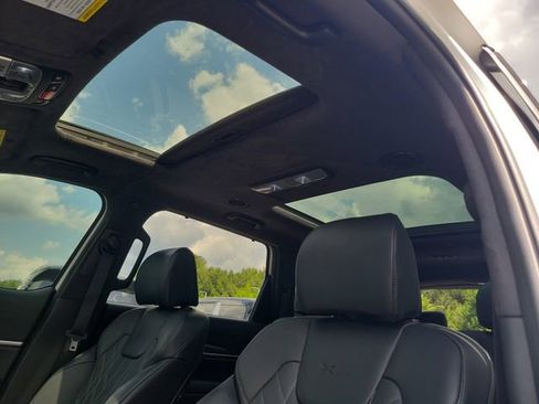 Certified 2025 Kia Telluride SX Prestige X-Line AWD/4WD image 15