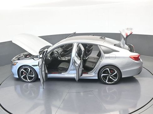 Used 2019 Honda Accord Sport image 65