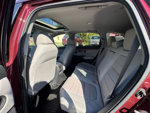 Used 2019 Honda CR-V Touring image 30