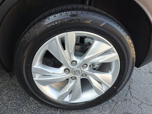 Used 2024 Buick Encore GX Preferred FWD image 21