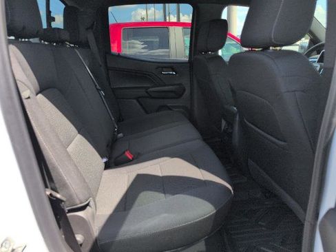 New 2024 GMC Canyon Elevation w/ Convenience Package image 13