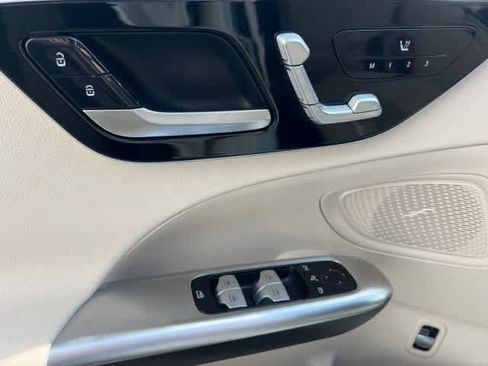 Certified 2024 Mercedes-Benz C 300 4MATIC Sedan image 14