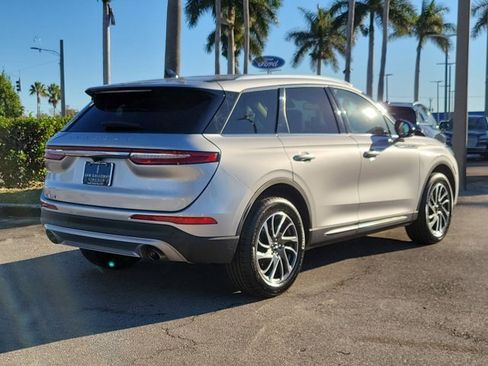 Used 2020 Lincoln Corsair FWD w/ Equipment Group 101A image 6