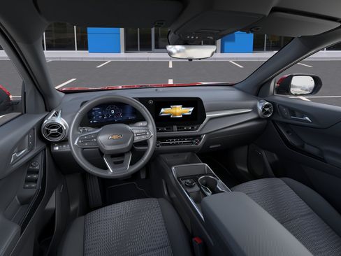 New 2026 Chevrolet Equinox LT w/ Safety and Technology Package AWD/4WD image 16