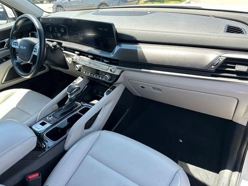 Used 2024 Kia Telluride S w/ S Sunroof Package AWD/4WD image 8