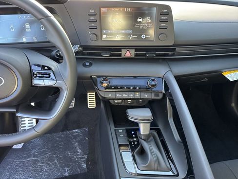 New 2026 Hyundai Elantra SEL Sport image 27