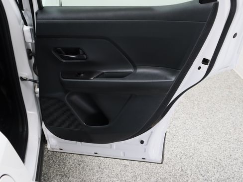 Used 2025 Nissan Kicks S FWD image 30