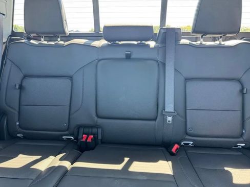 Used 2024 GMC Sierra 1500 Denali AWD/4WD image 20