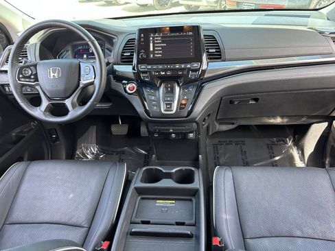 Certified 2024 Honda Odyssey Elite image 13