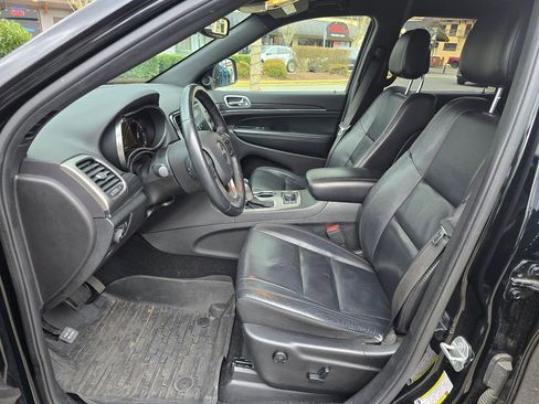 Used 2019 Jeep Grand Cherokee Limited image 20