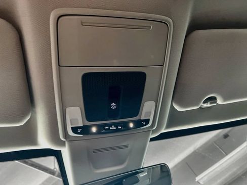 Used 2024 Honda CR-V EX-L image 20