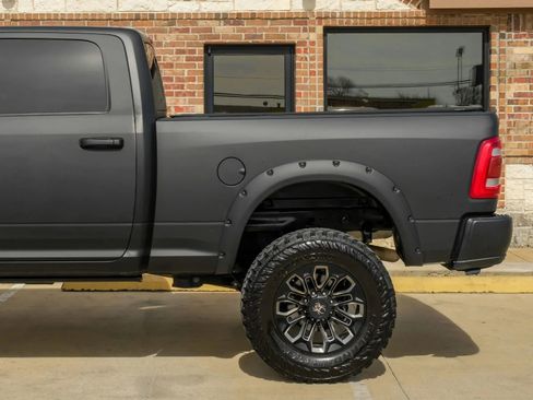 Used 2022 RAM 2500 Big Horn w/ Level C Equiment Group AWD/4WD image 12