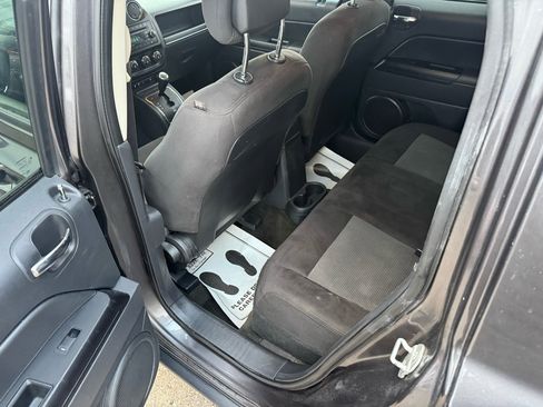 Used 2016 Jeep Patriot Latitude w/ Premium Sound Group image 8