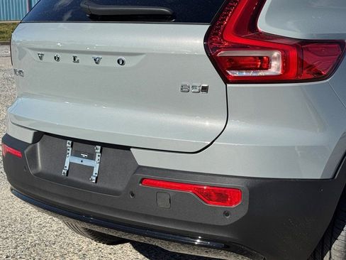 New 2026 Volvo XC40 B5 Plus w/ Protection Package Premier image 8